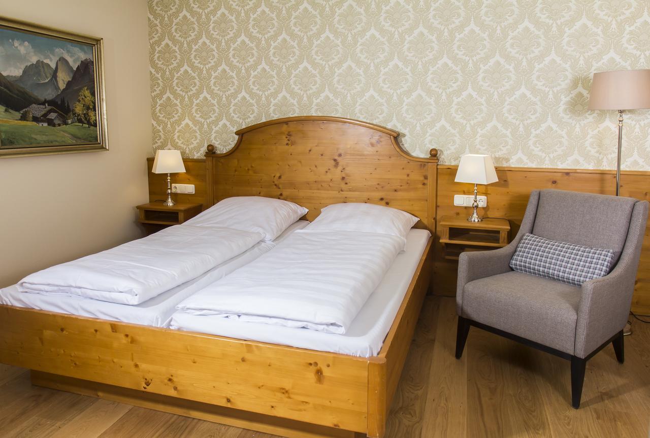 Hotel Reichskuechenmeister Rothenburg ob der Tauber Bagian luar foto